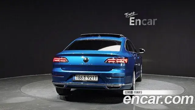Volkswagen Arteon 2022 — Photo 11/20