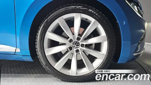 Volkswagen Arteon 2022 — Photo 4/20