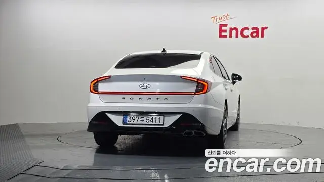 Hyundai Sonata Hybrid 2020 — ფოტო 4/20