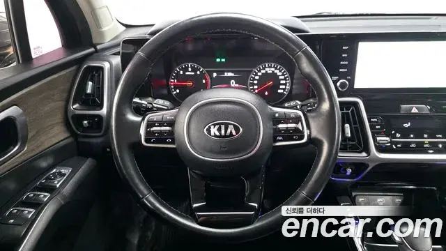 Kia Sorento 2021 — Photo 13/20