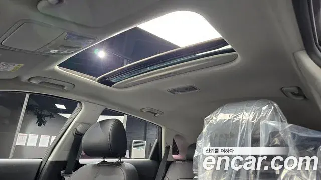 Kia Niro 2021 — ფოტო 4/20