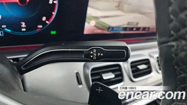 Mercedes-Benz GLE-Class 2019 — ფოტო 4/20