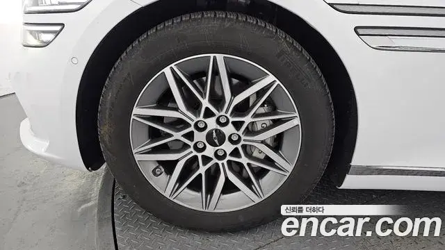 Genesis G80 2025 — ფოტო 20/20