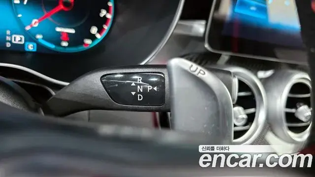 Mercedes-Benz GLC-Class 2022 — ფოტო 10/20
