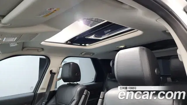 Land Rover Discovery 5 2018 — Şəkil 3/20