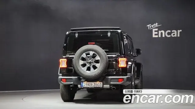 Jeep Wrangler 2022 — Фото 4/20