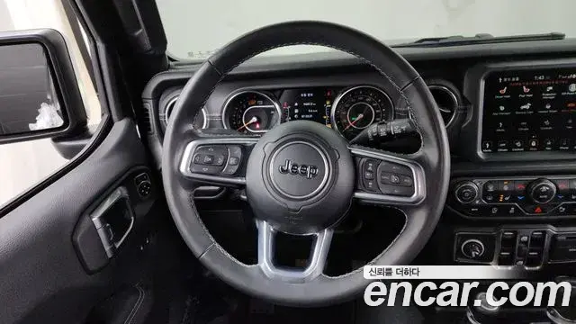 Jeep Wrangler 2022 — Фото 13/20