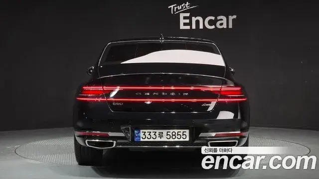 Genesis G90 2023 — Photo 12/20