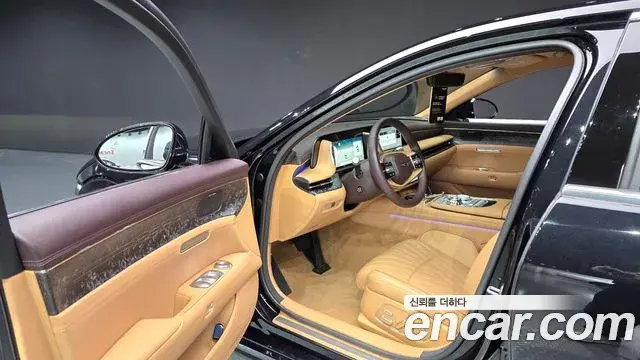 Genesis G90 2023 — Photo 9/20
