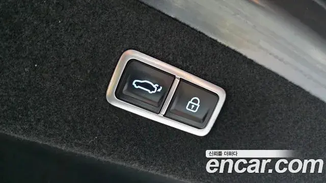 Genesis G90 2023 — Photo 4/20