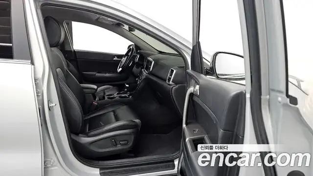 Kia Sportage The Bold 2019 — Фото 11/20