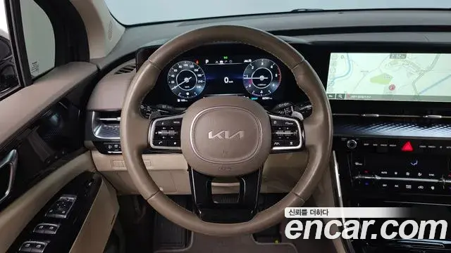 Kia Carnival 2022 — Photo 2/20