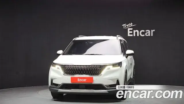 Kia Carnival 2022 — Фото 3/20