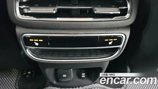 Genesis GV80 2022 — Photo 7/20