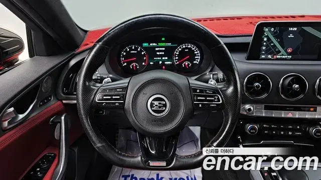 Kia Stinger 2020 — Şəkil 6/20