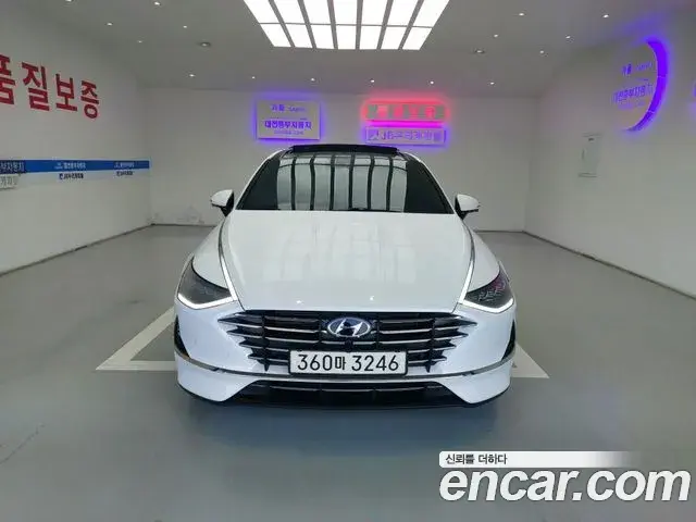 Hyundai Sonata Hybrid 2020 — ფოტო 17/20