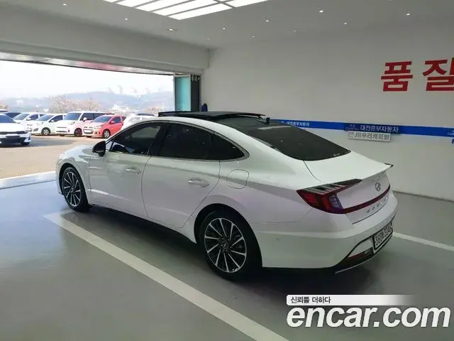 Hyundai Sonata Hybrid 2020 — ფოტო 3/20