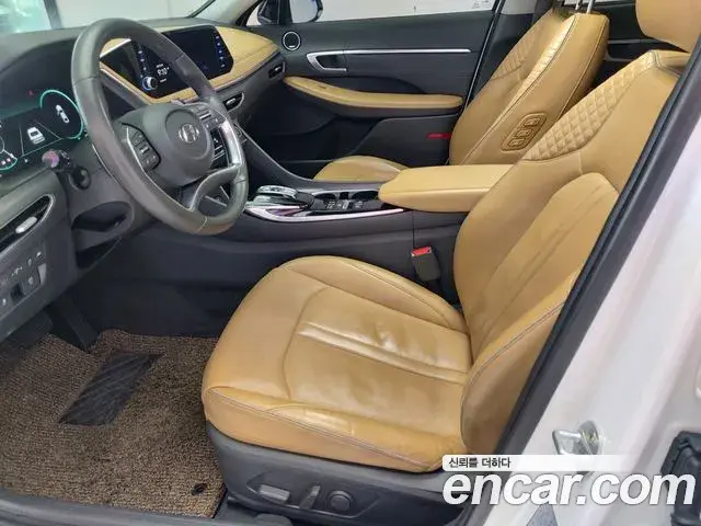Hyundai Sonata Hybrid 2020 — ფოტო 13/20