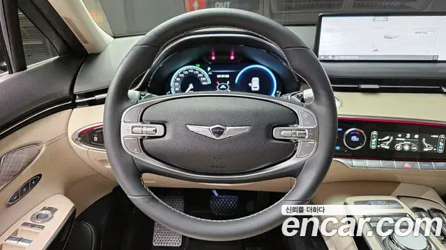 Genesis GV70 2023 — ფოტო 12/20