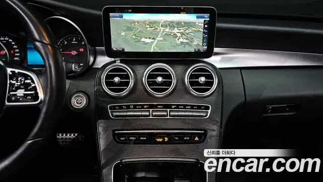 Mercedes-Benz C-Class 2019 — Фото 16/20