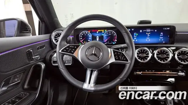 Mercedes-Benz A-Class 2025 — Şəkil 20/20