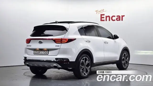 Kia Sportage The Bold 2019 — ფოტო 4/20