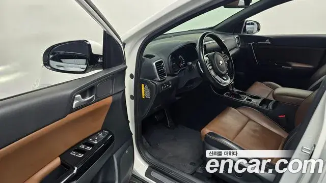 Kia Sportage The Bold 2019 — ფოტო 17/20