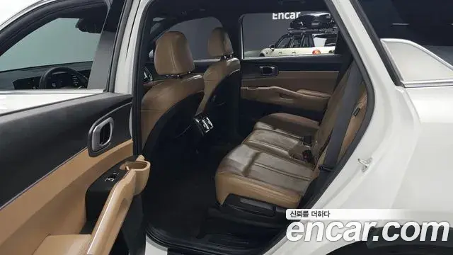 Kia Sorento 2023 — Photo 3/20