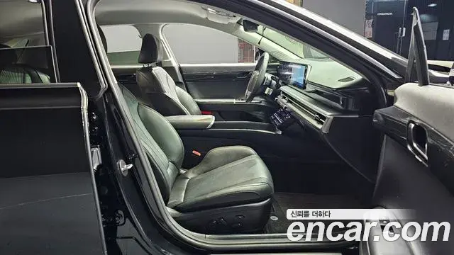Hyundai Grandeur Hybrid 2023 — Şəkil 16/20