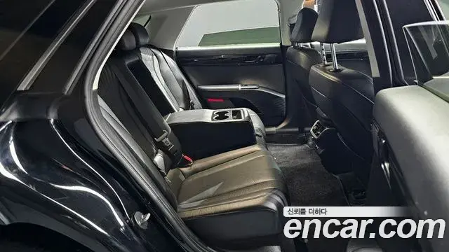 Hyundai Grandeur Hybrid 2023 — Şəkil 7/20