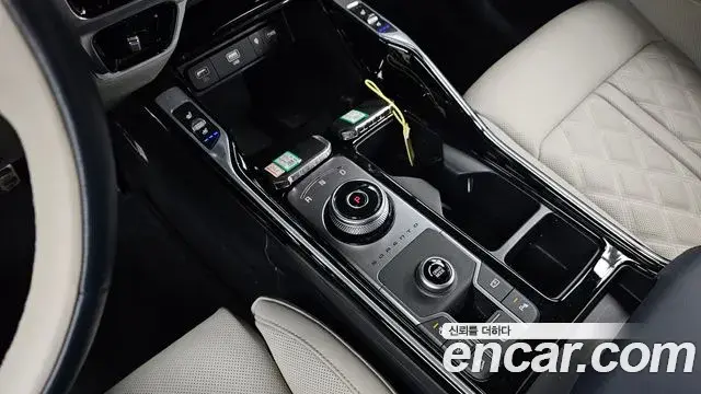 Kia Sorento 2023 — Şəkil 3/20
