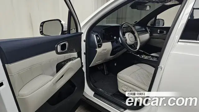 Kia Sorento 2023 — Şəkil 18/20
