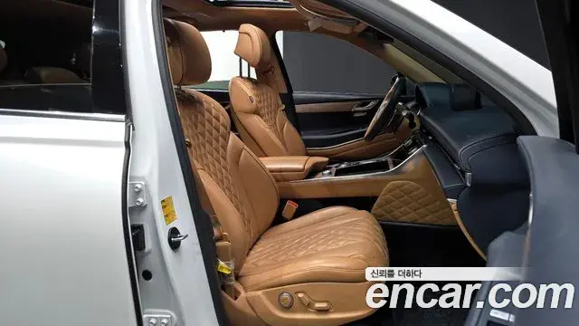 Genesis GV80 2020 — ფოტო 15/20