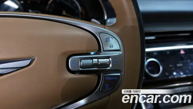 Genesis GV80 2020 — ფოტო 7/20