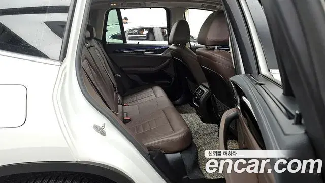 BMW X3 2022 — Photo 11/20