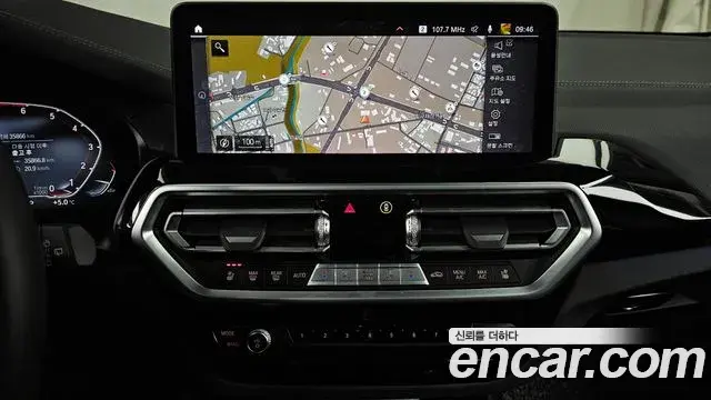 BMW X3 2022 — Photo 7/20
