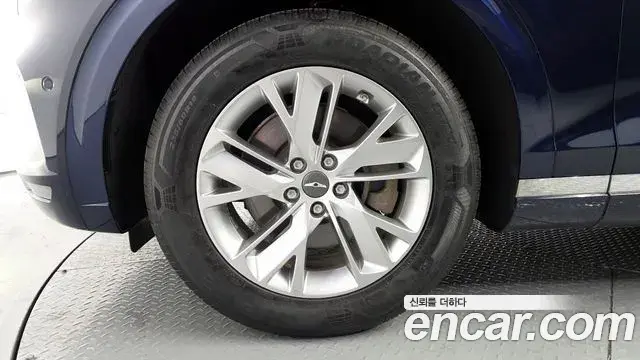 Genesis GV70 2022 — Şəkil 15/20