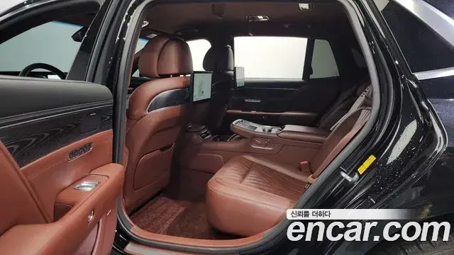 Genesis G90 2022 — Şəkil 3/20