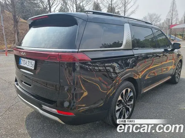 Kia Carnival 2022 — Şəkil 18/20