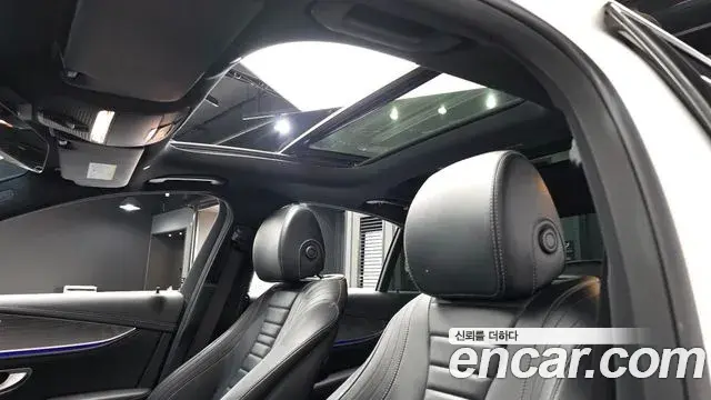 Mercedes-Benz E-Class 2021 — Фото 16/20
