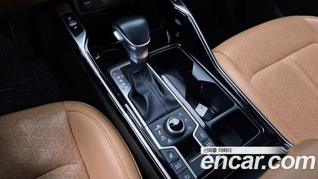 Kia Sorento 2020 — Фото 9/20
