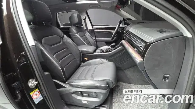 Volkswagen Touareg 2024 — Şəkil 1/20