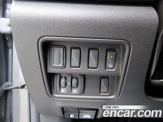 Renault Samsung QM6 2023 — ფოტო 15/19
