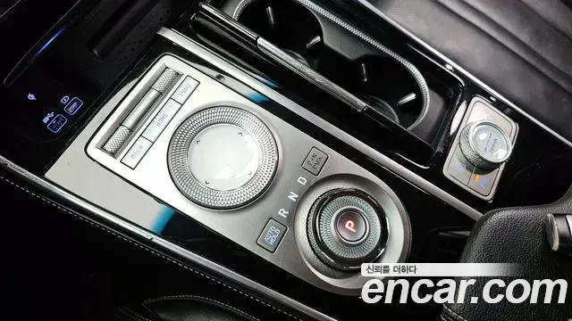 Genesis GV80 2021 — Photo 20/20