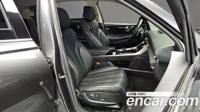Genesis GV80 2021 — Photo 15/20