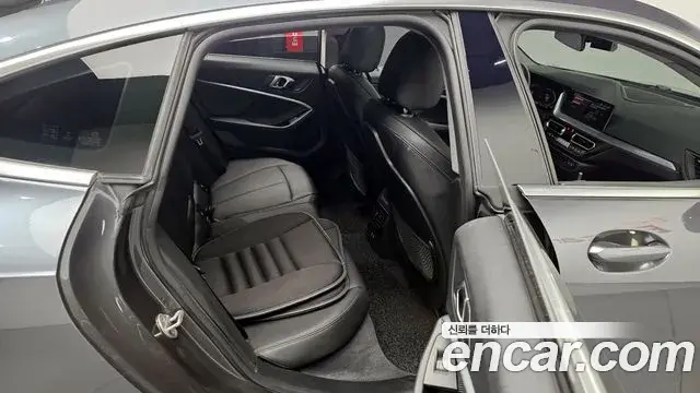 BMW 2 Series Gran Coupe 2021 — Photo 12/20