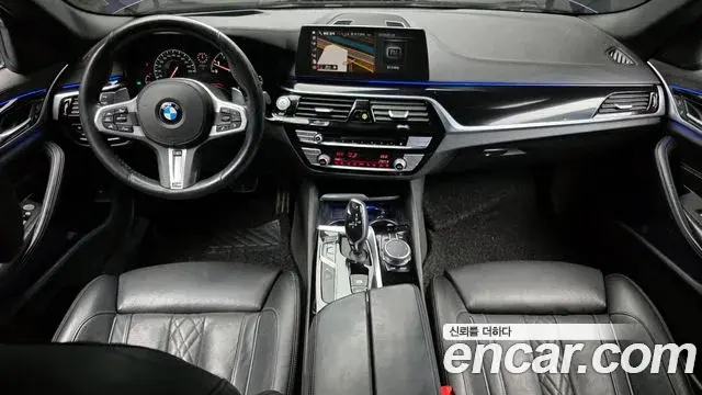 BMW 5 Series 2019 — Şəkil 1/20