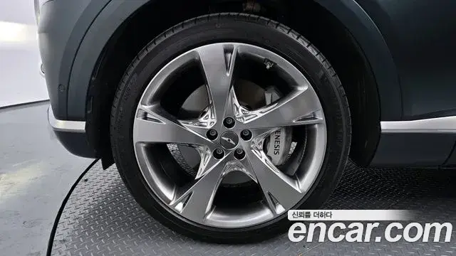 Genesis GV80 2022 — ფოტო 7/20