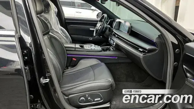 Genesis G90 2022 — Photo 2/20