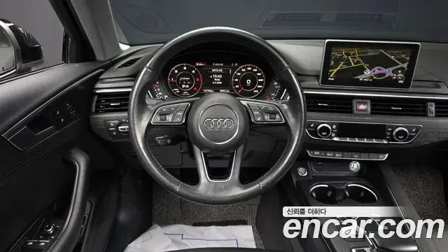 Audi A4 2018 — ფოტო 10/20